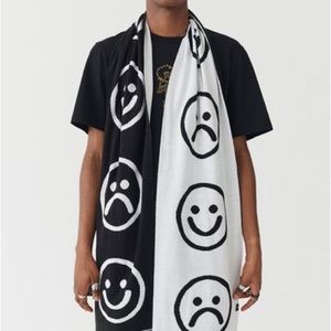 Lazy Oaf Double Side Smiley Scarf